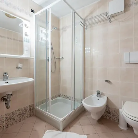 Hotel Maria 3*