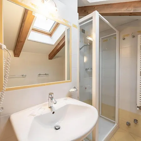 Hotel Maria 3*